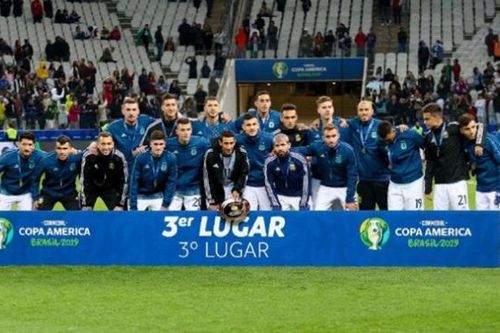 ĐIỂM NHẤN Argentina 2-1 Chile: Trận đấu của Messi. Chia tay thế hệ 'vàng' Chile