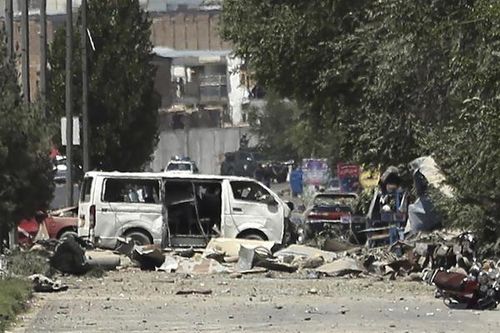 Đánh bom gây thương vong lớn tại miền Trung Afghanistan