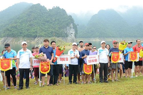 Hội đua thuyền Kayak huyện Lâm Bình