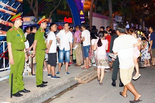 Thêm một mùa pháo hoa yên bình