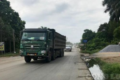 Xe quá tải 'tung hoành' tại nhiều tuyến đường trên cả nước