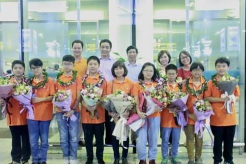 Học sinh Việt Nam giành 3 huy chương Festival Toán học quốc tế Bulgaria 2019
