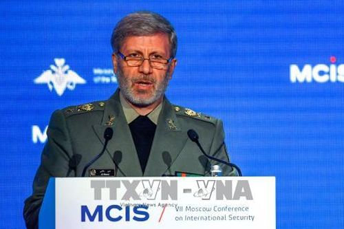 Iran coi việc Anh bắt giữ tàu chở dầu giống như hành động 'cướp biển'
