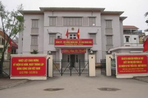 Một số thông tin về việc xây dựng công trình tạm ở khu hồ Sen