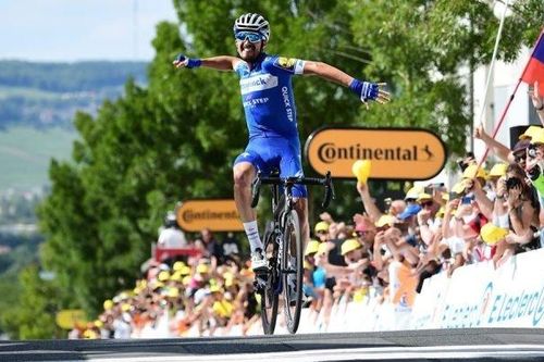 Áo vàng đổi chủ sau chặng ba Tour de France 2019