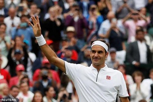 Federer 'tốc hành' vào tứ kết Wimbledon