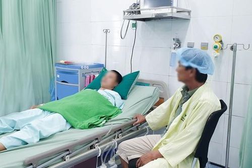 Cứu bệnh nhân bị vật nhọn đâm thấu ngực trái