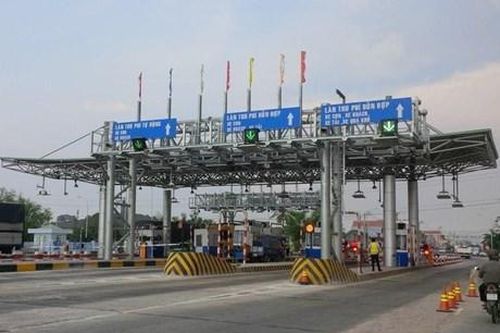 Tổng cục Đường bộ: Hai trạm BOT Quốc lộ 14 không bị dừng thu phí