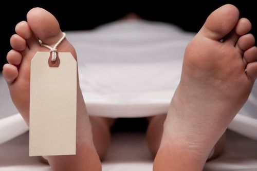 Ấn Độ: Một người suýt bị chôn sống sau khi bệnh viện tuyên bố qua đời
