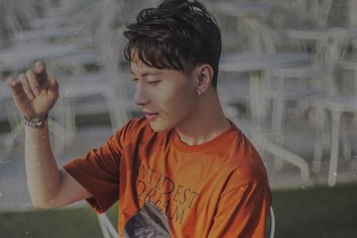 Sau tất cả, S.T Sơn Thạch cũng tung phiên bản dance của ca khúc triệu views 'Thật xa thật gần'