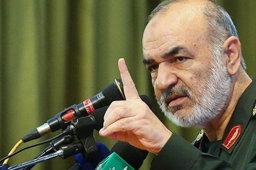 Iran đưa ra cảnh báo mới về hạt nhân