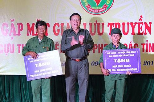 Gặp mặt giao lưu truyền thống cựu TNXP các tỉnh Tây Bắc
