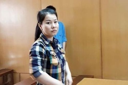 Đánh thuốc mê bạn trai ngoại quốc vì bị... ném tiền vào mặt