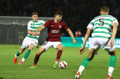 Đội bóng của ông chủ người Việt thua đau ở Champions League