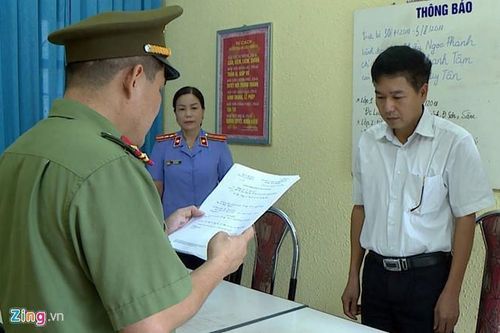 Gian lận thi ở Sơn La: Truy tố 8 bị can, người nhờ nâng điểm vô can