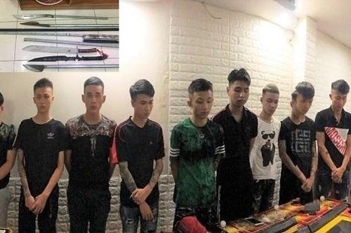Nhóm đối tượng mang nhiều hung khí đi giải quyết mâu thuẫn
