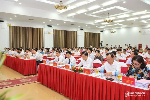 Khai mạc kỳ họp thứ 9, HĐND tỉnh khóa XVII, nhiệm kỳ 2016 - 2021