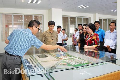 Cần có thêm nhiều trường mầm non cho con công nhân