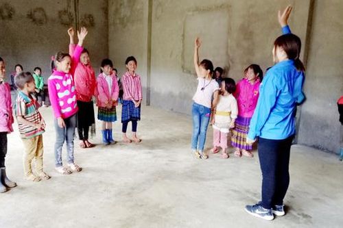 Niềm vui ngày hè của thiếu nhi vùng cao