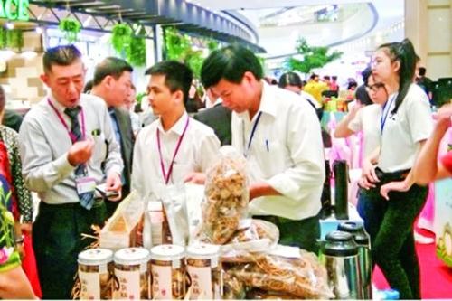 Địa phương đưa đặc sản vào siêu thị