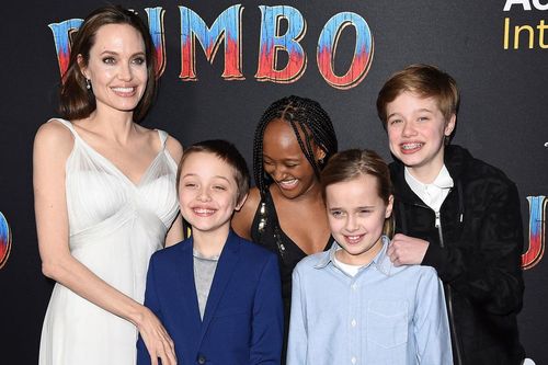 Angelina Jolie sống ra sao sau gần 3 năm chia tay Brad Pitt?