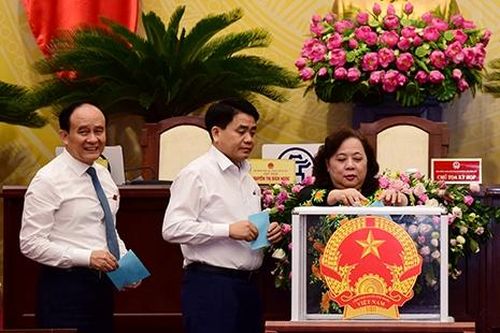 Kiện toàn nhân sự 9 tỉnh thành