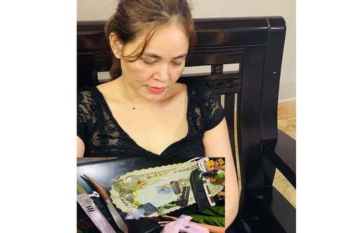 Bắt giữ người đàn bà tàng trữ súng khóa trái cửa cố thủ trong nhà
