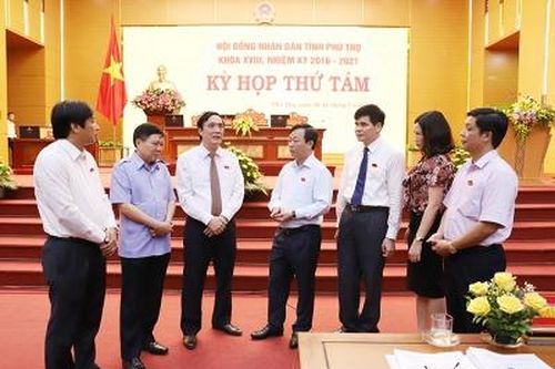 Cần có cách ứng xử tích cực với báo chí