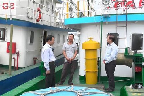 Họp bàn triển khai kế hoạch chống khai thác thủy sản bất hợp pháp