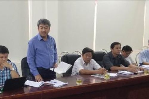 Chính trị - Xã hội Theo dòng thời sự Tiếp tục giám sát các điểm tiêu hủy chôn lấp lợn dịch