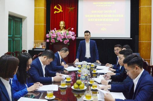 50 năm thực hiện Di chúc của Chủ tịch Hồ Chí Minh: Công trình bất hủ về xây dựng Đảng cầm quyền