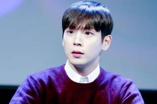 Thần tượng Kpop hầu tòa vì cáo buộc tấn công tình dục