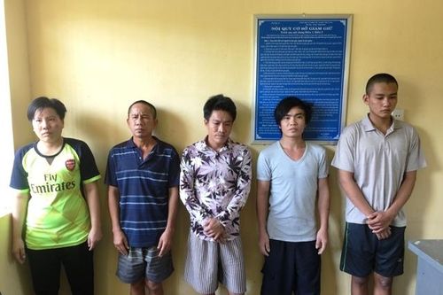 Bắt nhóm thực hiện gần 40 vụ cướp tài sản của nữ công nhân