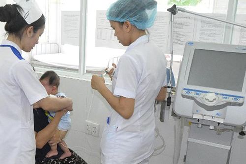 Sốt xuất huyết bùng phát, số bệnh nhân nhập viện gia tăng