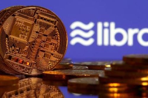 Trump chỉ trích Bitcoin và Libra