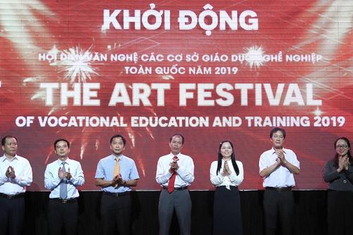 Phát động Hội diễn văn nghệ cơ sở giáo dục nghề nghiệp toàn quốc