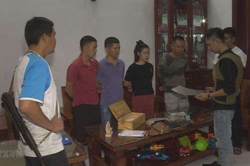 Đắk Lắk: Tạm giữ 19 đối tượng trong đường dây đánh bạc quy mô lớn