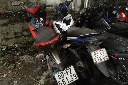 Bắt băng nhóm chuyên cướp giật tài sản của công nhân