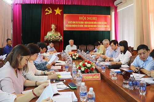 Kiên trì mục tiêu tăng 5% dự toán thu ngân sách