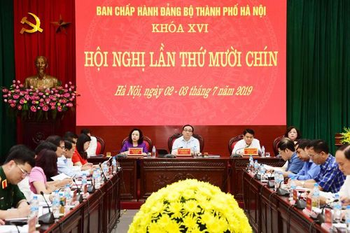 Cấp ủy nhiệm kỳ 2020-2025 phải tiêu biểu về trí tuệ, phẩm chất, uy tín