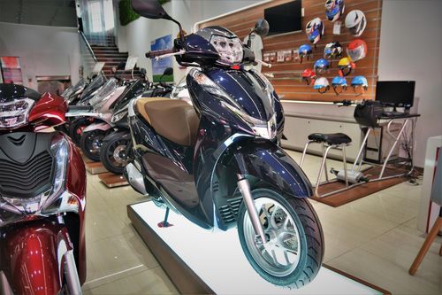 Đắt hơn bản cũ, Honda Lead thế hệ mới được cải tiến những gì?