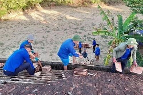 Ngày cuối tuần không nghỉ...