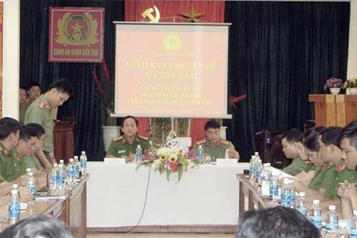 Tọa đàm về công tác quản lý người nước ngoài