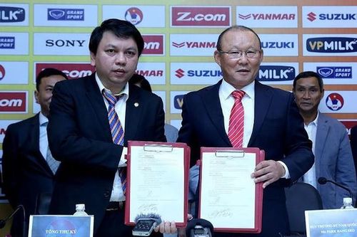 HLV Park Hang-seo sẽ chốt hợp đồng với VFF trước SEA Games 30