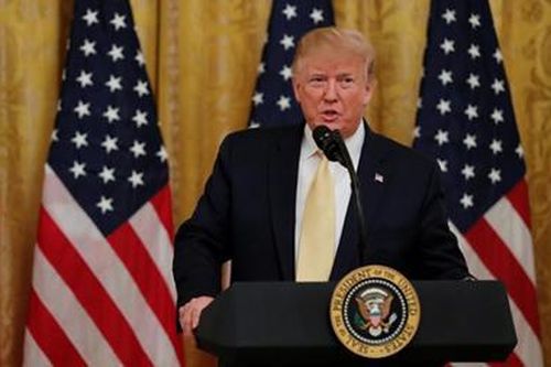 Tổng thống Trump mở chiến dịch truy quét người nhập cư trái phép