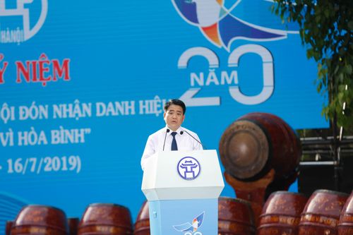 Hà Nội: Rực rỡ lễ hội kỷ niệm 20 năm 'Thành phố Vì hòa bình'