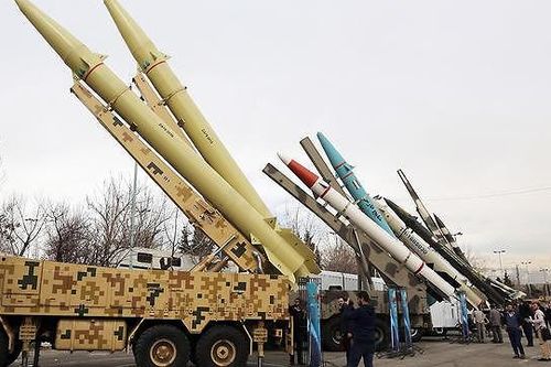 Hạ viện Mỹ thông qua dự luật ngăn cản Tổng thống Donald Trump tấn công Iran