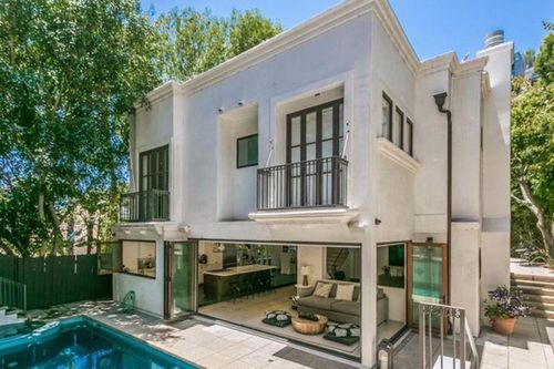 Bên trong biệt thự Đồi Hollywood của nữ ca sĩ Camila Cabello