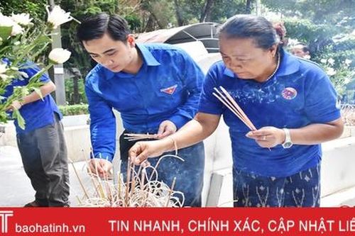 Tuổi trẻ Hà Tĩnh và Khăm Muộn tăng cường giao lưu, hợp tác