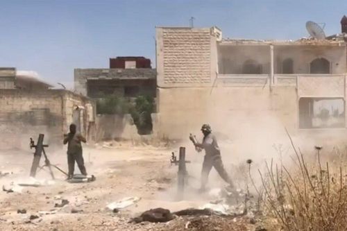 Sau thất bại ở Hama: Quân đội Syria phản công chiếm lại một thị trấn